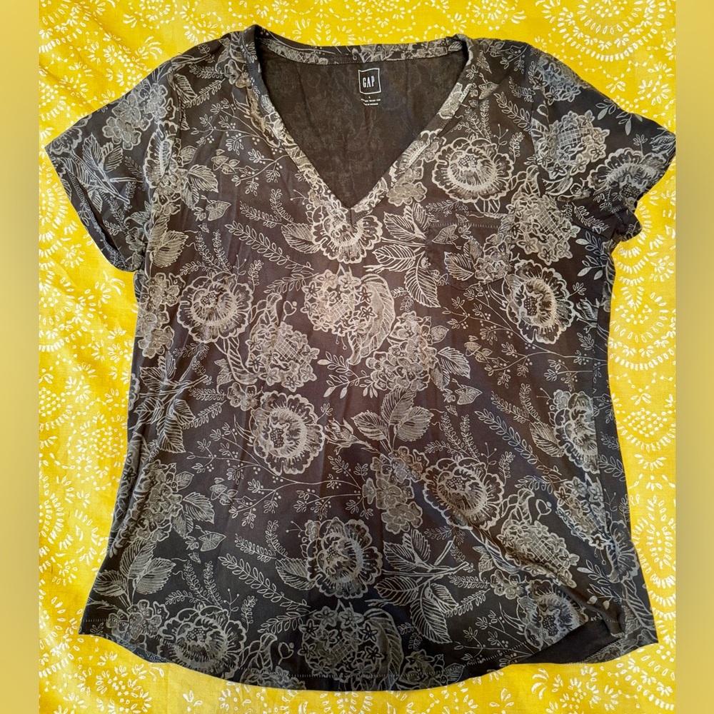 GAP army green floral distressed tee
